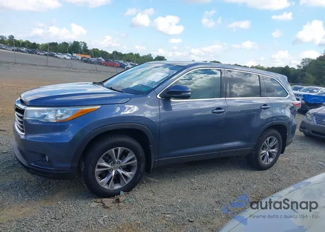 2015 Toyota Highlander Le Plus V6 from USA, damaged, VIN 5TDBKRFH3FS190970